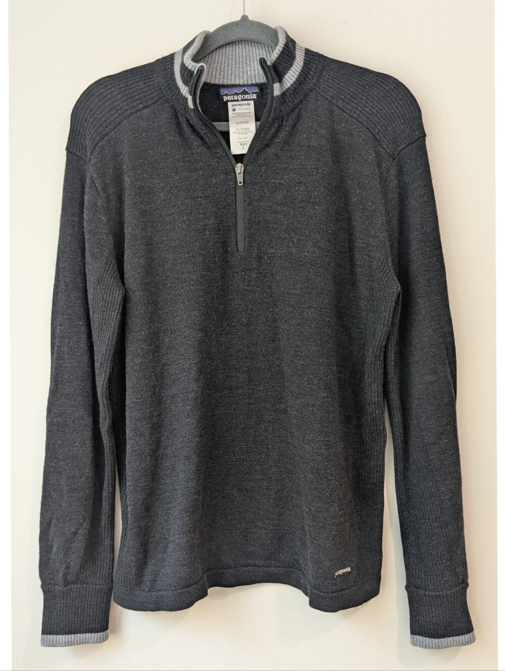 Patagonia Mens Merino 1/4 Zip Pullover